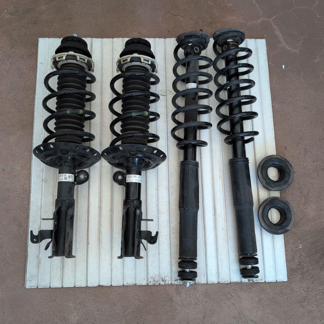 ホンダ インサイト純正 中古サスペンション一式