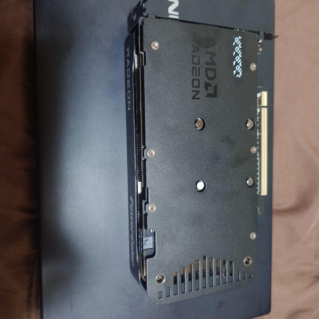 D*e様 玄人志向　RX9060XT 16GB ジャンク　不動作