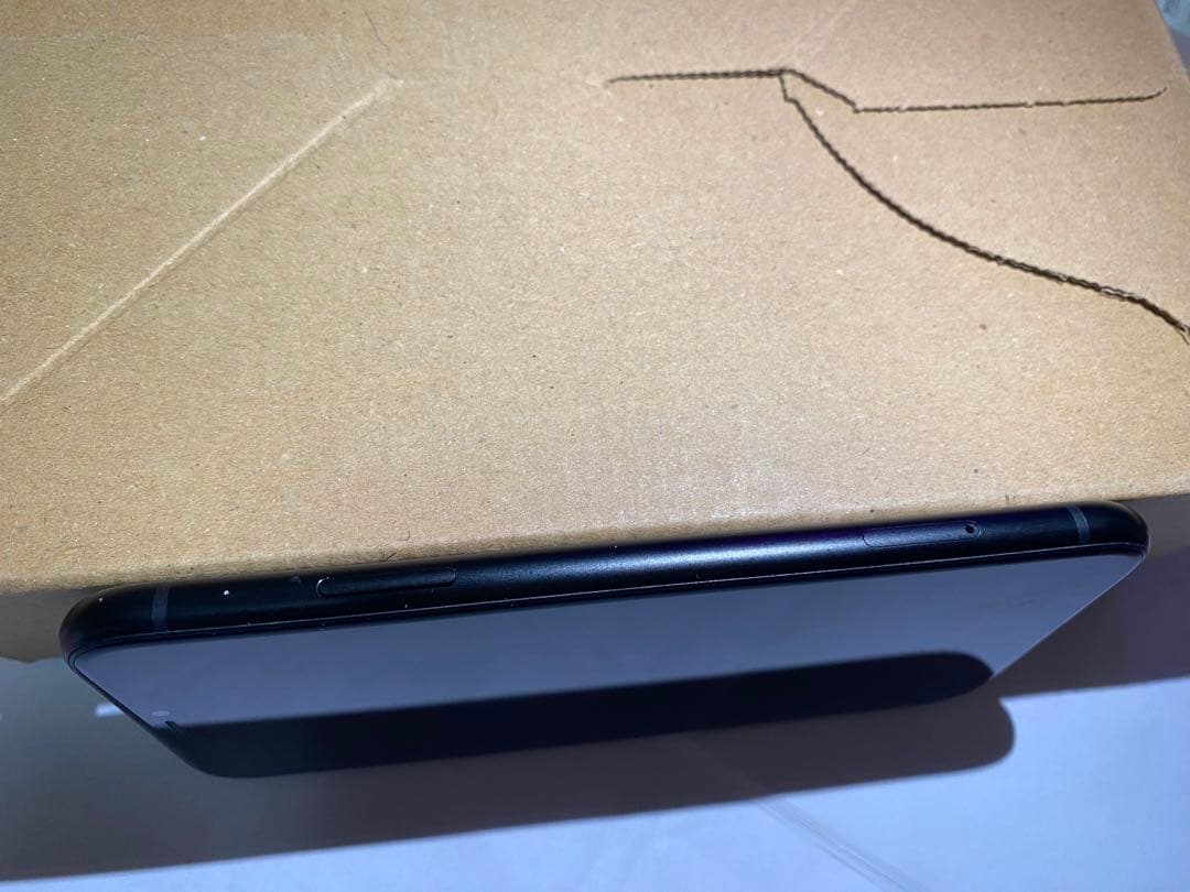 iPhone XR 128GB sim フリー